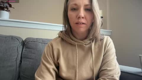 Shalynn online show from 05-22-26, 05:18