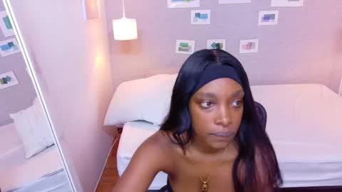 Catalina online show from 10-31-25, 06:20