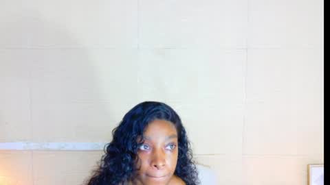 Snapshot of shamira_moore chatting on 06-13-26, 07:45 Catalina online show from 06-13-26, 07:45