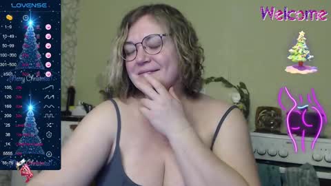 Snapshot of shamrock_069 chatting on 01-07-25, 01:06 shamrock_069 online show from 01-07-25, 01:06