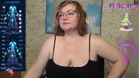 Snapshot of shamrock_069 chatting on 01-08-25, 04:12 shamrock_069 online show from 01-08-25, 04:12