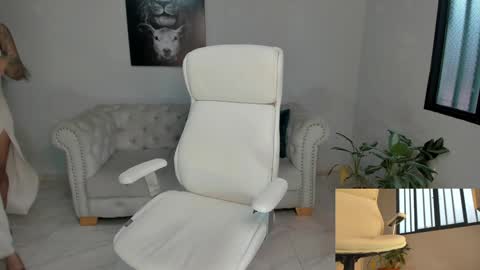 onlyfans shanabellucy online show from 01-10-25, 11:33