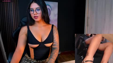 onlyfans shanabellucy online show from 10-07-25, 07:22