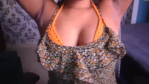 Snapshot of shanaya_indian chatting on 01-18-25, 04:26 shanaya indian online show from 01-18-25, 04:26