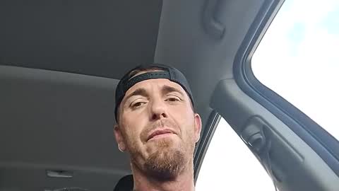 shane198569 online show from 10-17-25, 09:39