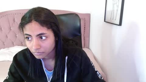 Snapshot of shaneelle chatting on 11-11-25, 03:06 shanelle online show from 11-11-25, 03:06