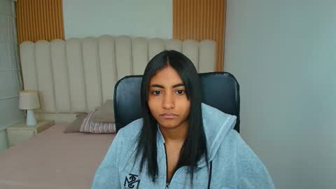 Snapshot of shaneelle chatting on 02-04-26, 03:01 shanelle online show from 02-04-26, 03:01