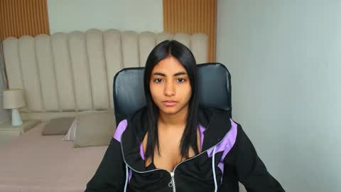 Snapshot of shaneelle chatting on 02-07-26, 03:10 shanelle online show from 02-07-26, 03:10