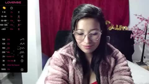 Snapshot of shanel_passion chatting on 02-14-25, 06:56 Shanel online show from 02-14-25, 06:56