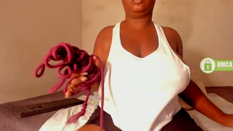 Danna online show from 05-21-26, 08:16