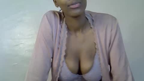 Snapshot of shanizzz chatting on 10-01-25, 05:57 shanizz online show from 10-01-25, 05:57