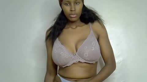 Snapshot of shanizzz chatting on 10-13-25, 01:55 shanizz online show from 10-13-25, 01:55