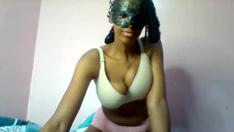 Snapshot of shanizzz chatting on 02-13-26, 05:42 shanizz online show from 02-13-26, 05:42