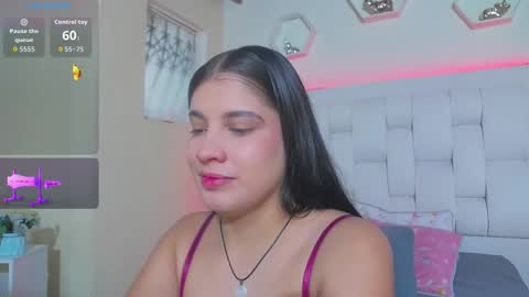 Shana online show from 10-28-25, 02:20