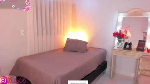 Snapshot of shannol_ryan chatting on 07-13-26, 12:35 Shannol online show from 07-13-26, 12:35