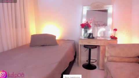 Snapshot of shannol_ryan chatting on 07-23-26, 12:35 Shannol online show from 07-23-26, 12:35