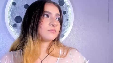 Shanntal  online show from 11-14-25, 07:34