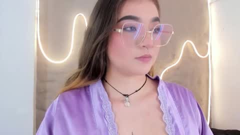 Shanntal  online show from 02-19-26, 07:54