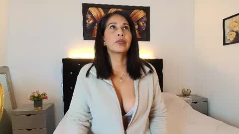 Shanon  online show from 06-11-26, 12:32