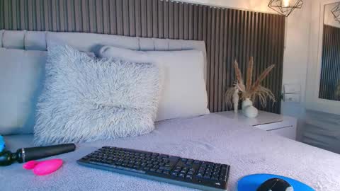 SHANON online show from 03-16-26, 07:07