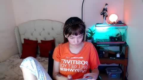 Snapshot of shantalfoxxy chatting on 01-06-25, 03:09 SHANTA FOX s online show from 01-06-25, 03:09