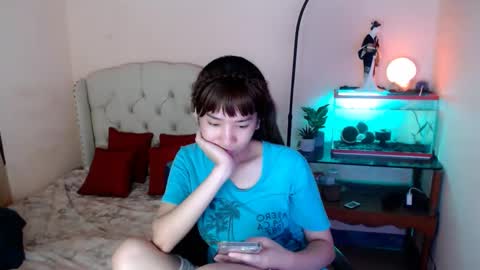 Snapshot of shantalfoxxy chatting on 02-04-25, 02:21 SHANTA FOX s online show from 02-04-25, 02:21