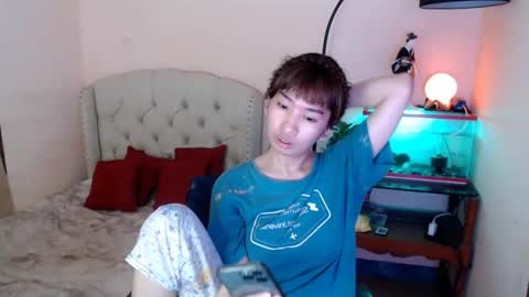 Snapshot of shantalfoxxy chatting on 02-24-25, 11:43 SHANTA FOX s online show from 02-24-25, 11:43