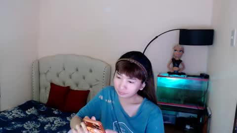 SHANTA FOX  s online show from 04-28-26, 12:31