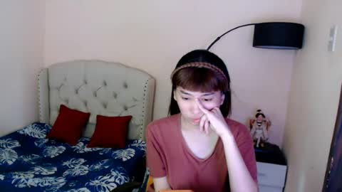 SHANTA FOX  s online show from 06-14-26, 11:51