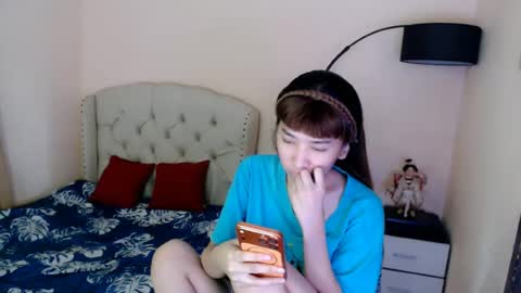 SHANTA FOX  s online show from 06-16-26, 02:47