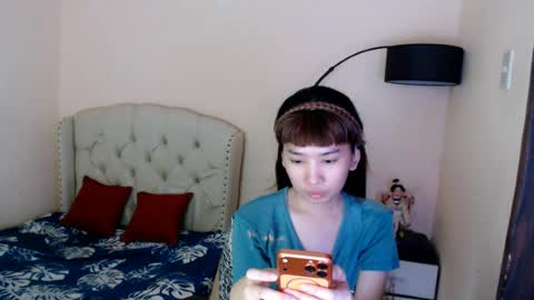 SHANTA FOX  s online show from 06-22-26, 06:21