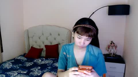 SHANTA FOX  s online show from 07-09-26, 01:20