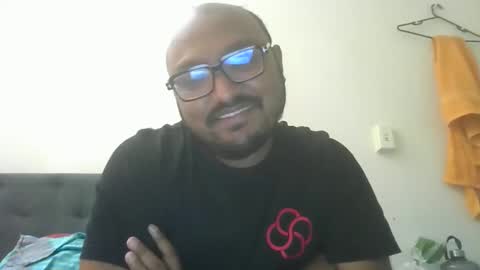 Snapshot of shanto987 chatting on 05-25-26, 04:07 shanto987 online show from 05-25-26, 04:07