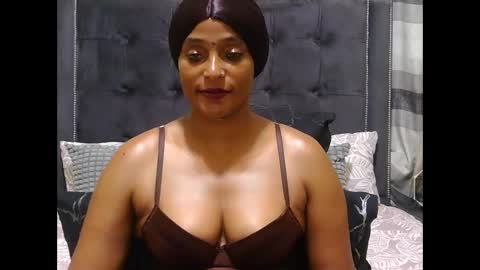 Snapshot of shany922 chatting on 02-08-25, 06:55 shany922 online show from 02-08-25, 06:55