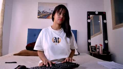 shara_soul online show from 11-28-25, 02:42