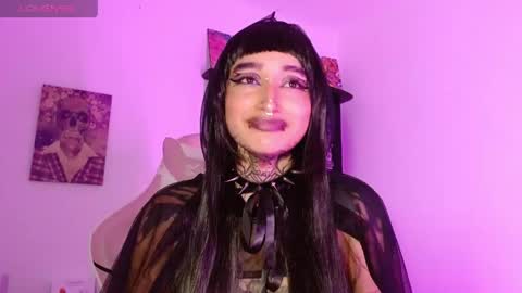 Snapshot of sharaross1 chatting on 03-16-26, 02:06 sharaross1 online show from 03-16-26, 02:06