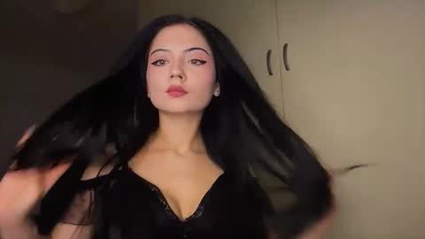 sharelgilvin online show from 11-11-25, 05:24