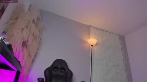 sharick lovee    online show from 10-08-25, 09:01