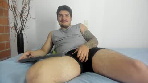 jhon deibyd online show from 06-25-26, 05:12