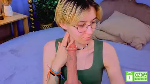 Sharli online show from 04-23-26, 03:25