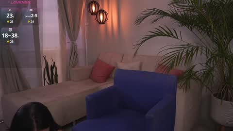 Snapshot of sharlotte_evanns chatting on 12-11-24, 09:45 Sharlotte online show from 12-11-24, 09:45