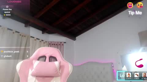 sharlotte_milk24 online show from 06-04-26, 05:35