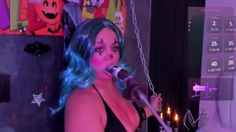 sharlotthe_bigass online show from 10-09-25, 01:36