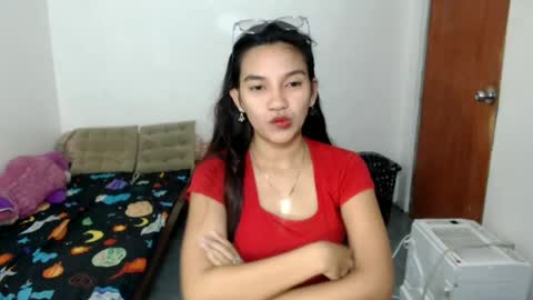 sharminex online show from 06-17-26, 12:40