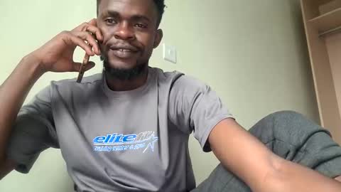 Snapshot of sharmly chatting on 09-26-25, 11:25 Sharmly online show from 09-26-25, 11:25