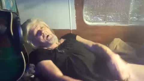 Snapshot of sharoc666 chatting on 03-08-26, 05:44 Shamroc online show from 03-08-26, 05:44