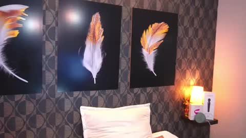 Sharom  online show from 03-14-26, 06:57