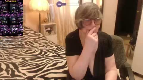 Helena online show from 06-19-26, 09:13