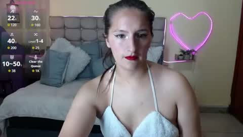 ESTEFI  online show from 06-16-26, 07:27