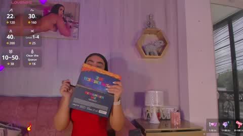 Snapshot of sharonlewy_ chatting on 12-26-24, 03:10 Sharon online show from 12-26-24, 03:10